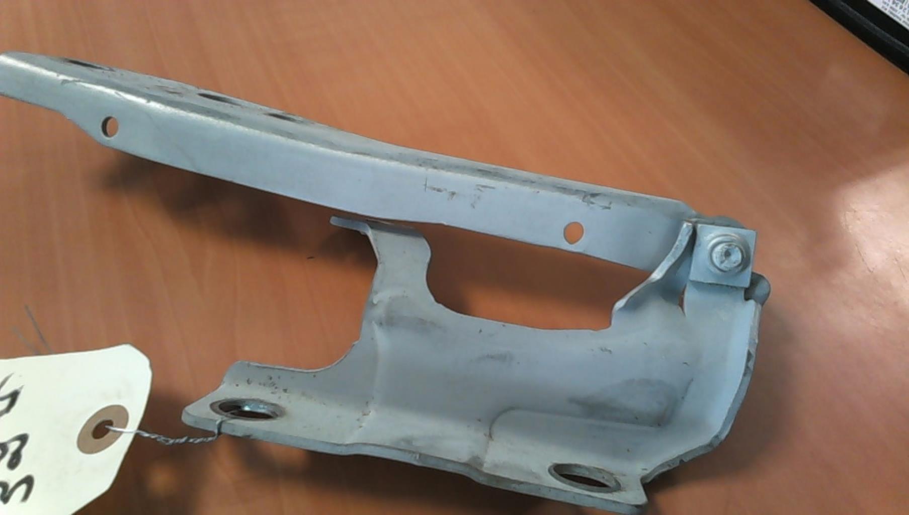 Charniere de capot VOLVO C 30 PHASE 1 Diesel - 1