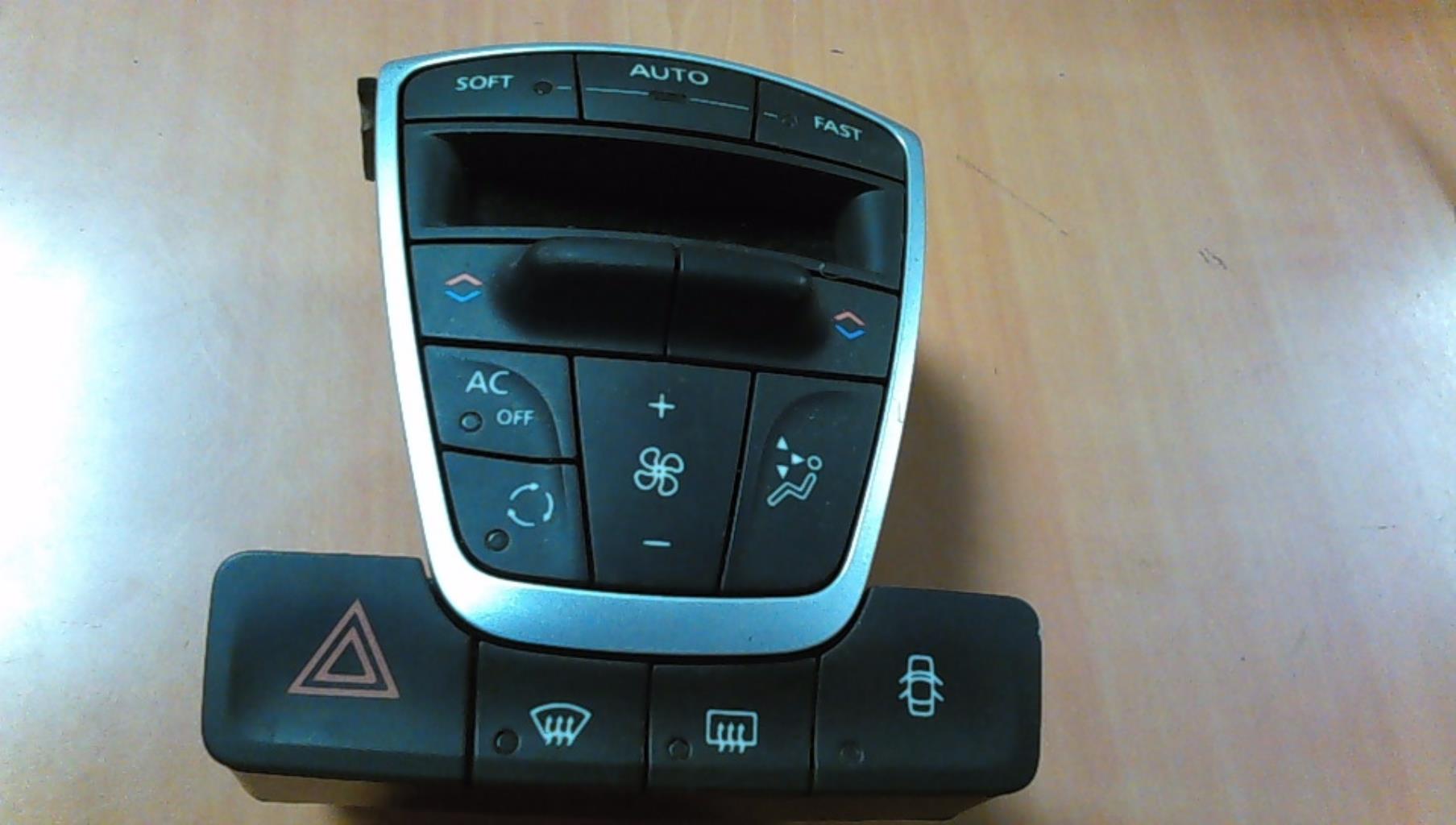 Commande chauffage RENAULT LAGUNA 3 PHASE 2 BREAK Diesel - 1