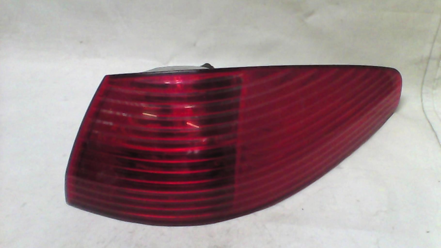 Fanale posteriore principale destro (luci) PEUGEOT 607 PHASE 1 Gasolina - 1