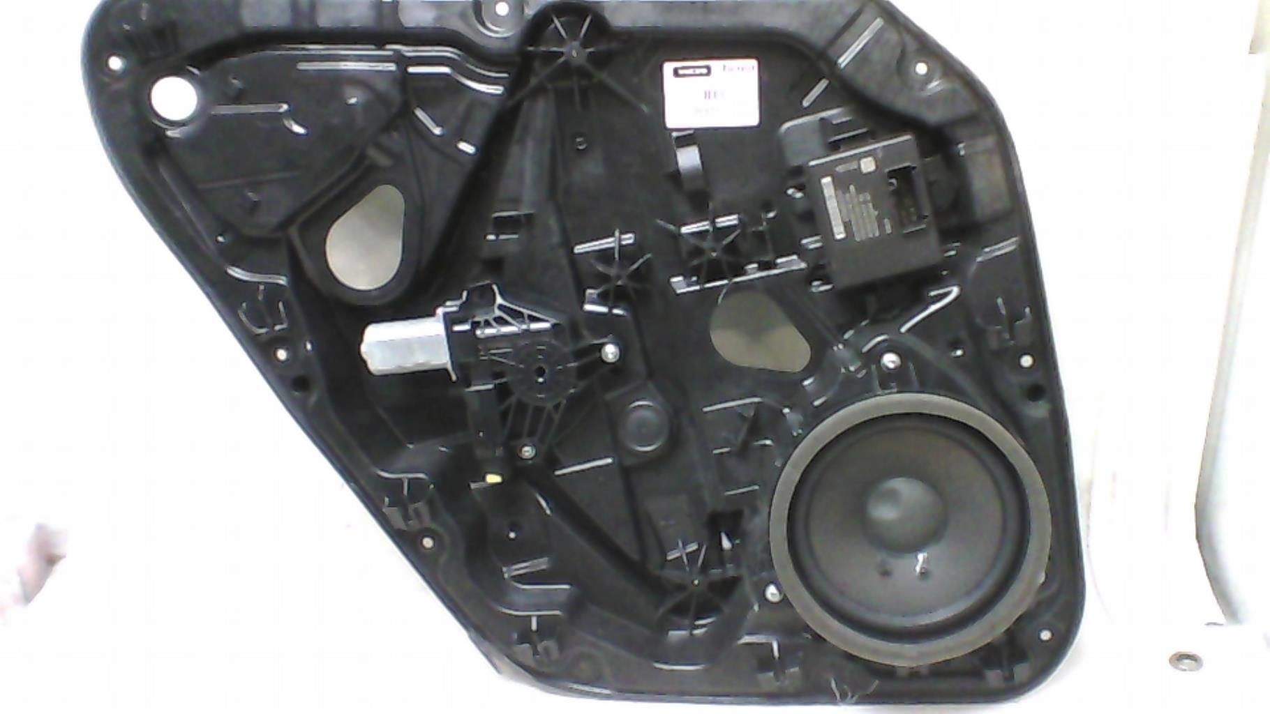 Alzacristalli elettrico posteriore sinistro VOLVO V 40 2 PHASE 1 BREAK Diésel - 1