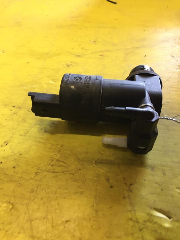 Pompa lavacristalli anteriore CITROEN C3 2 PHASE 1 Gasolina - 1