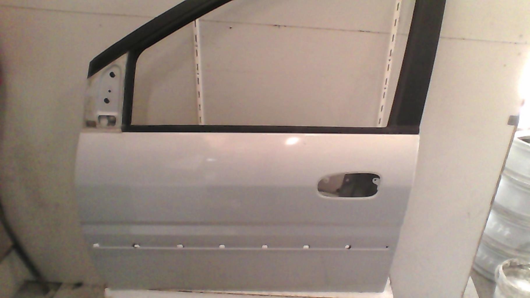 Porte avant gauche HYUNDAI MATRIX PHASE 1 Diesel - 1