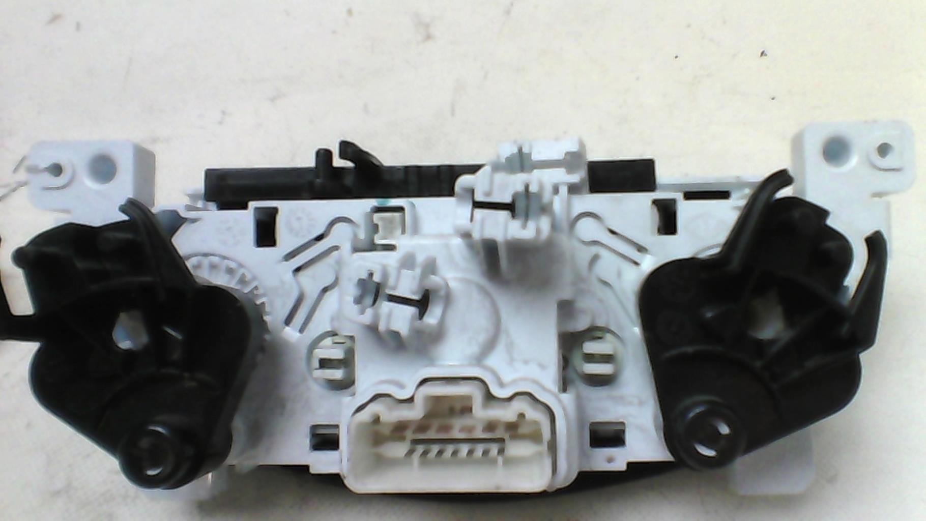 Commande chauffage DACIA SANDERO 2 PHASE 1 Diesel - 1