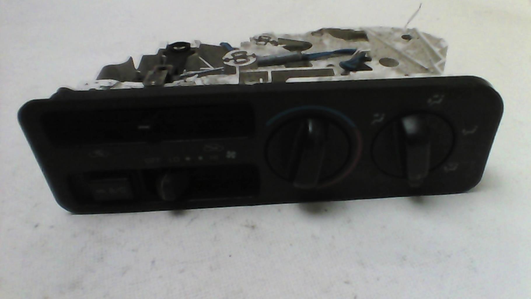 Commande chauffage TOYOTA PICNIC Diesel - 1