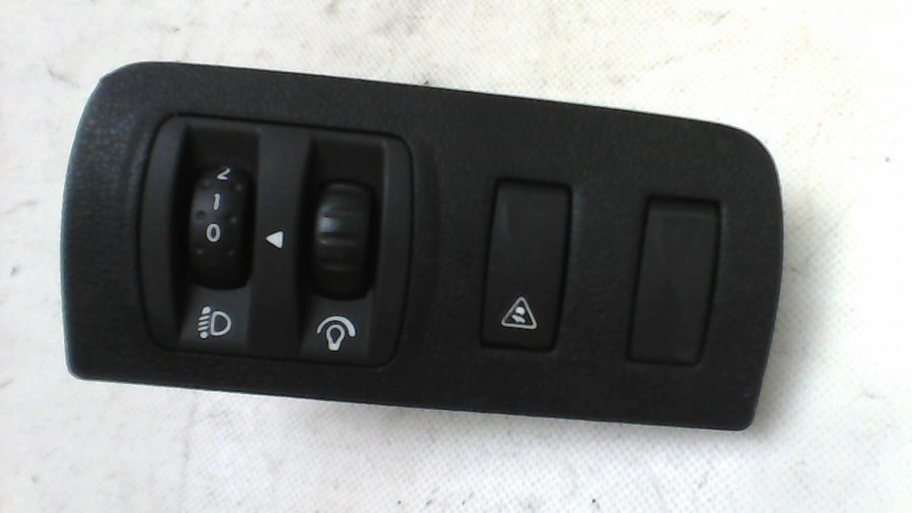 Commande de reglage hauteur de phare RENAULT SCENIC 3 PHASE 1 Diesel - 1