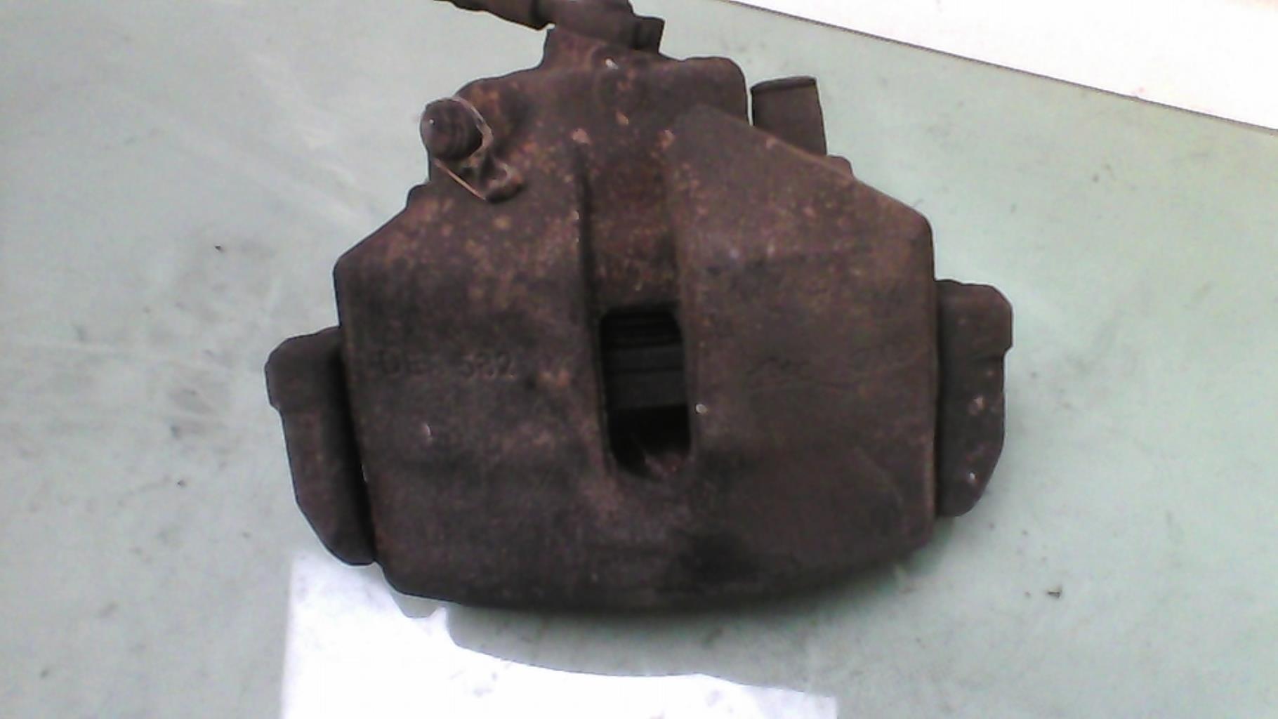 Pinza freni anteriore sinistra VOLKSWAGEN PASSAT 5 BREAK Diésel - 1