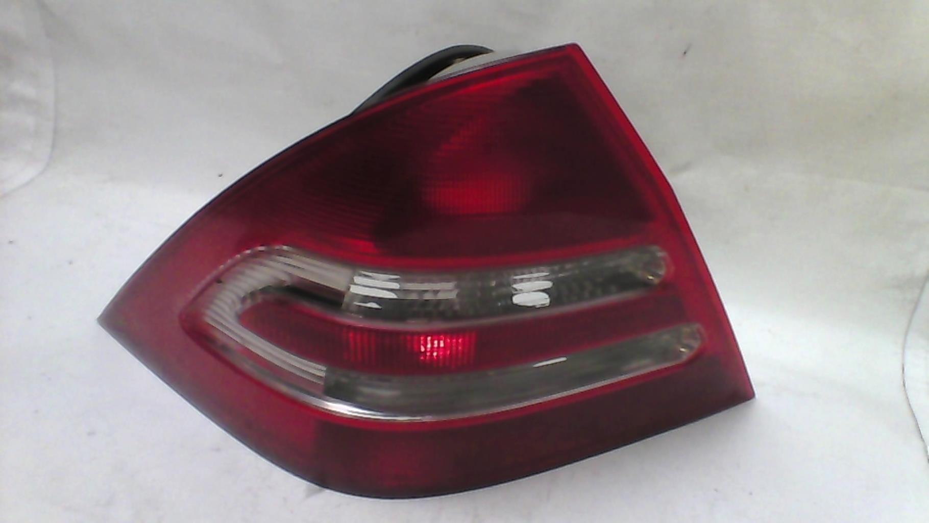 Fanale posteriore principale sinistro (luci) MERCEDES CLASSE C 203 PHASE 2 Diésel - 1