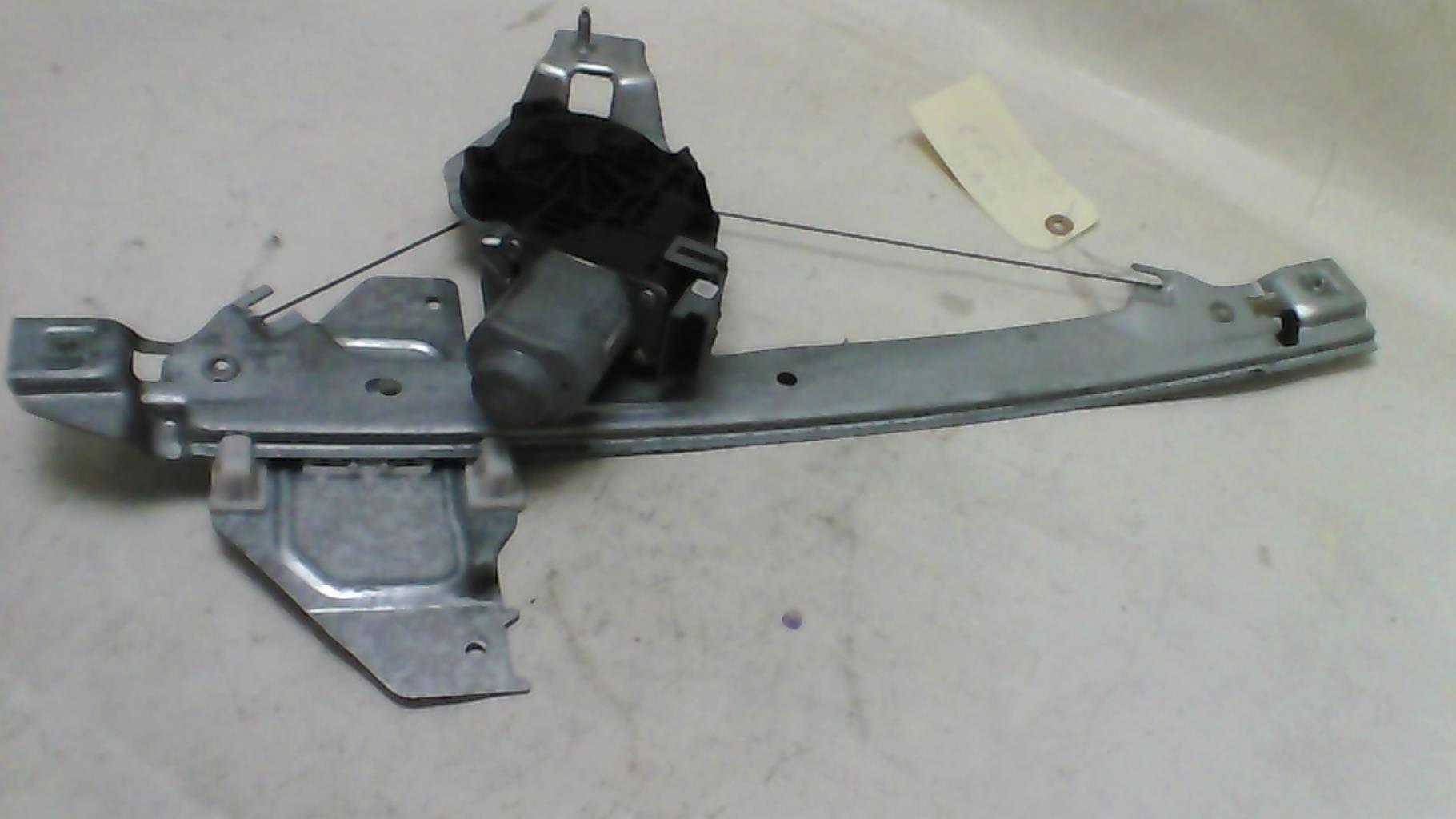 Alzacristalli elettrico posteriore destro CITROEN C3 2 PHASE 1 Gasolina - 1