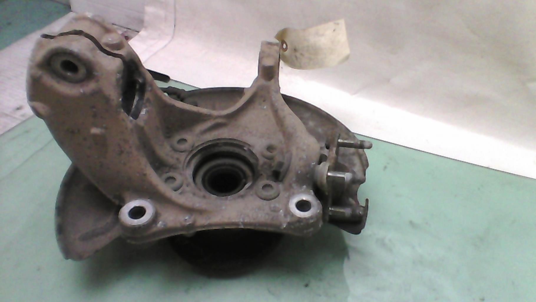 Fuso a snodo anteriore destro VOLKSWAGEN PASSAT 5 BREAK Diésel - 1