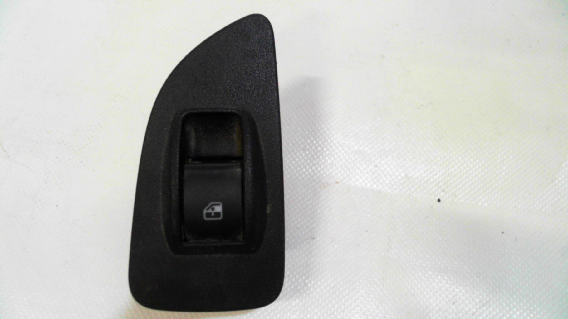 Interruttore lavacristalli posteriore sinistro FIAT BRAVO 2 Diésel - 1