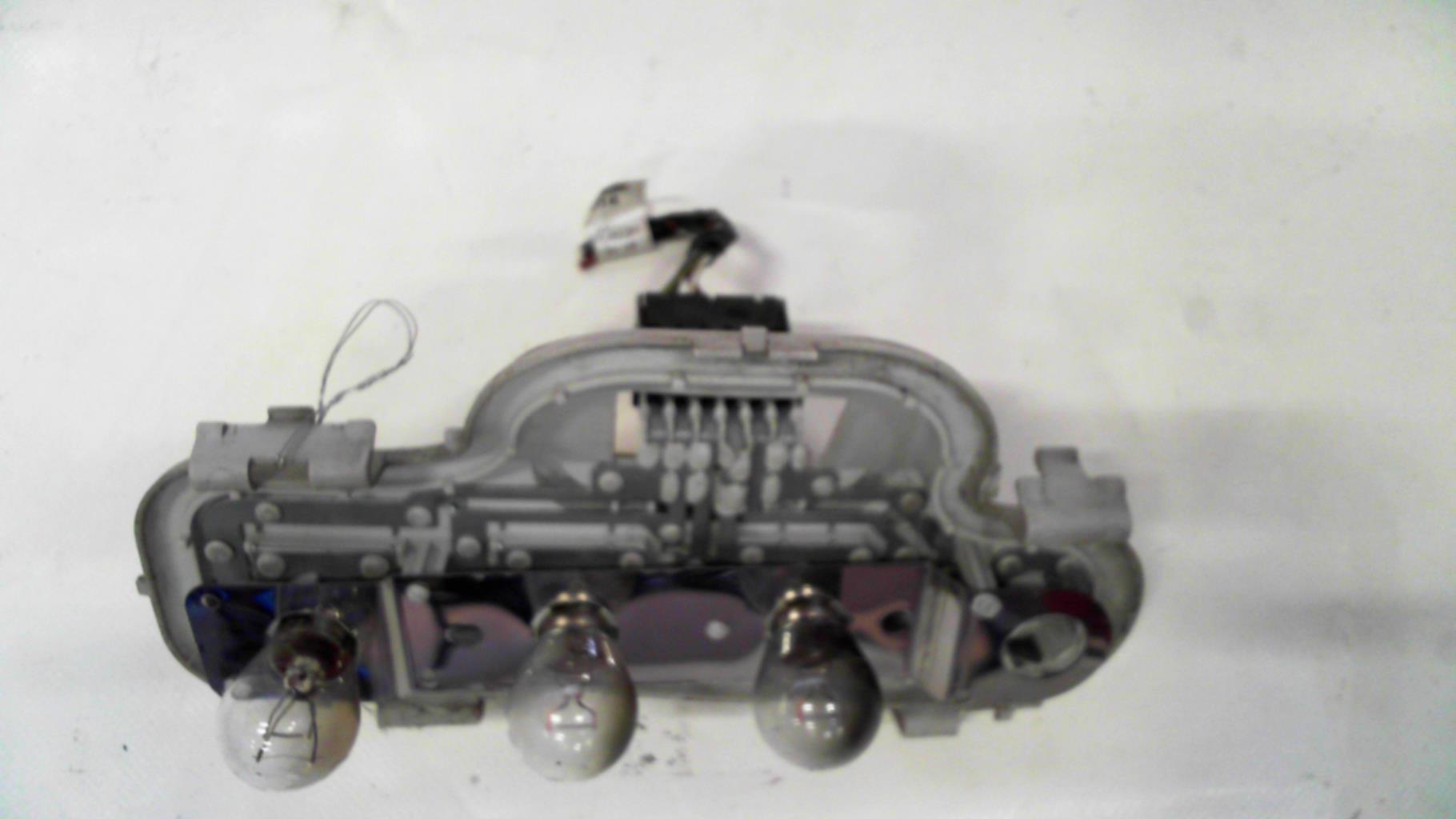Base portalampade fanale posteriore destro OPEL ASTRA G Diésel - 1
