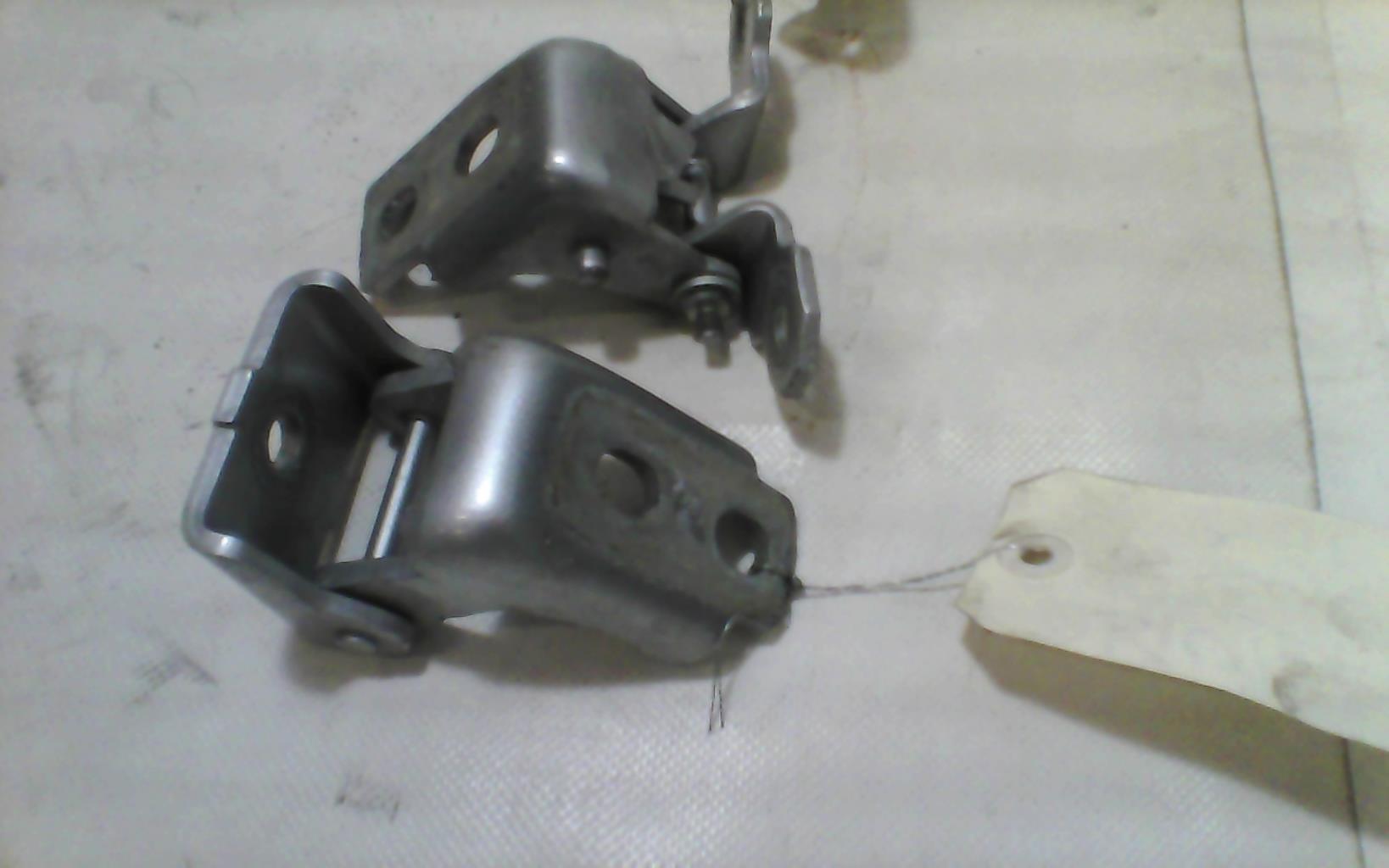 Cerniera portiera posteriore destra RENAULT CLIO 4 PHASE 1 Diésel - 1