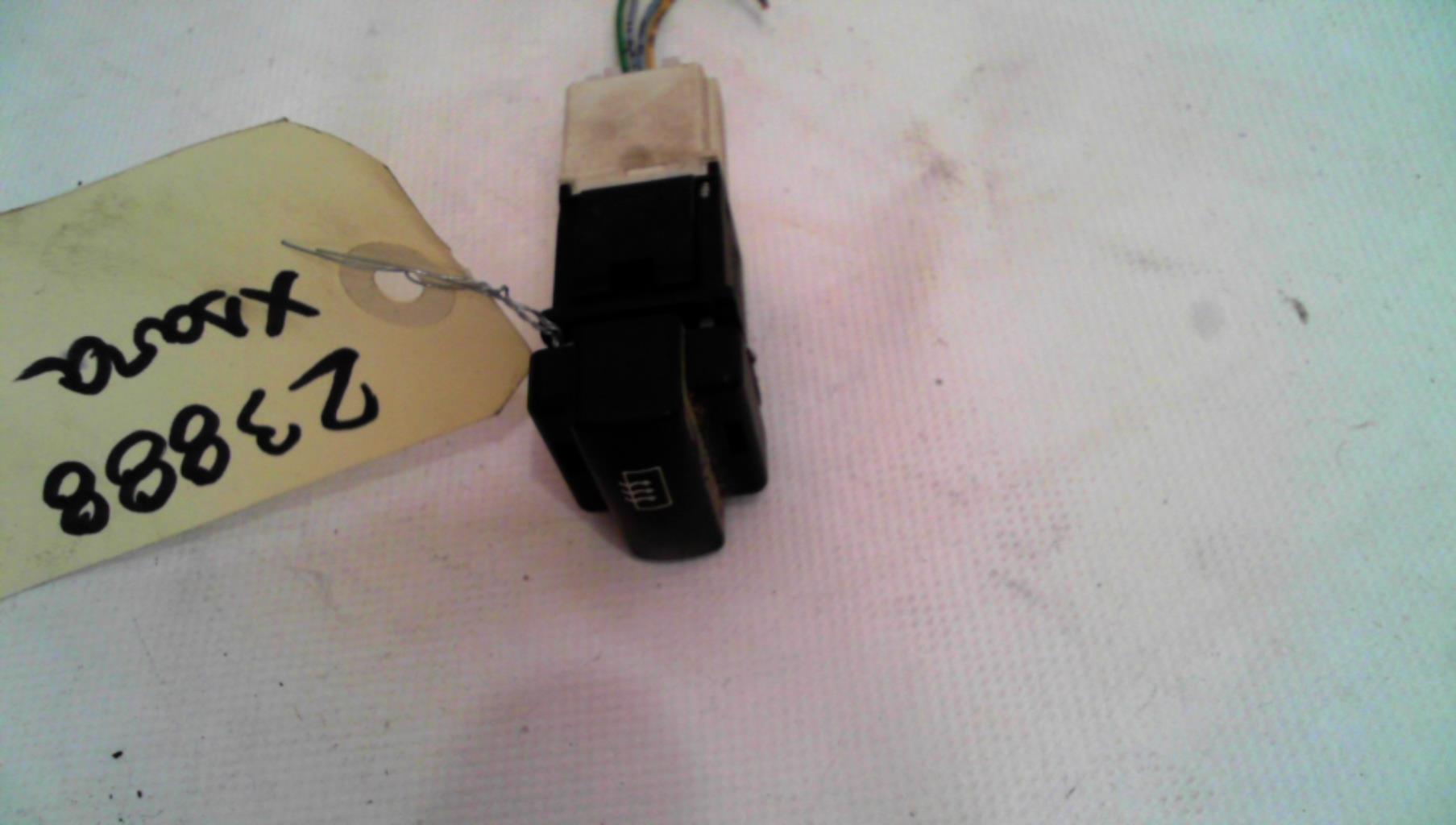 Commande degivrage lunette arriere CITROEN XSARA PHASE 2 Diesel - 1