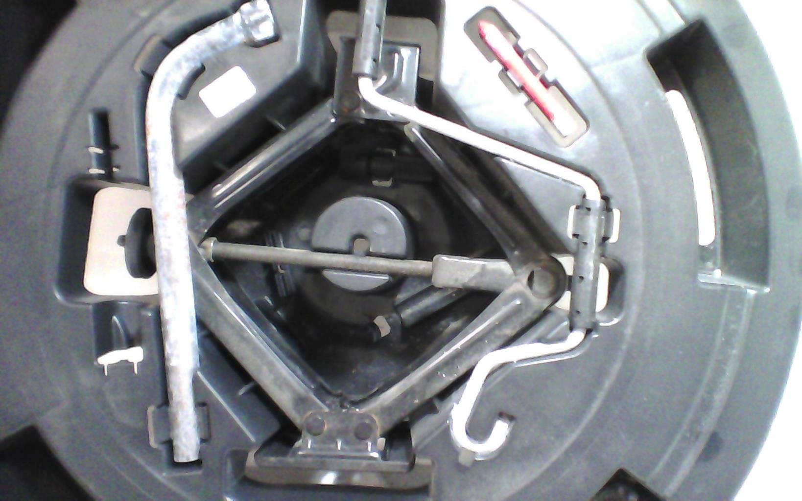 Cric (Ensemble depannage) FIAT STILO BREAK Diesel - 1