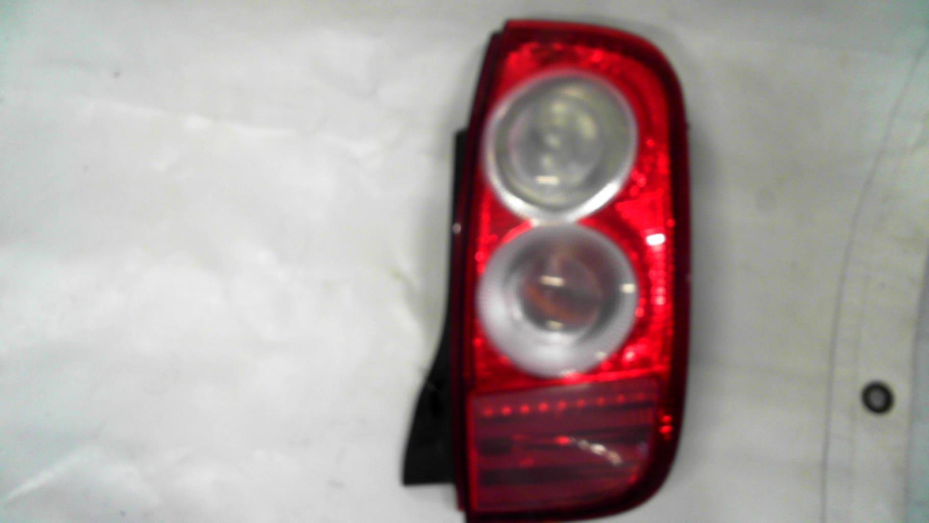 Fanale posteriore principale destro (luci) NISSAN MICRA 3 PHASE 1 Gasolina - 1