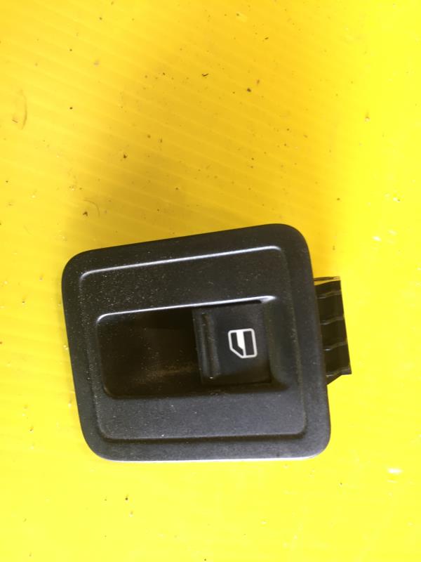 Interruttore lavacristalli anteriore destro VOLKSWAGEN POLO 5 PHASE 1 Gasolina - 1