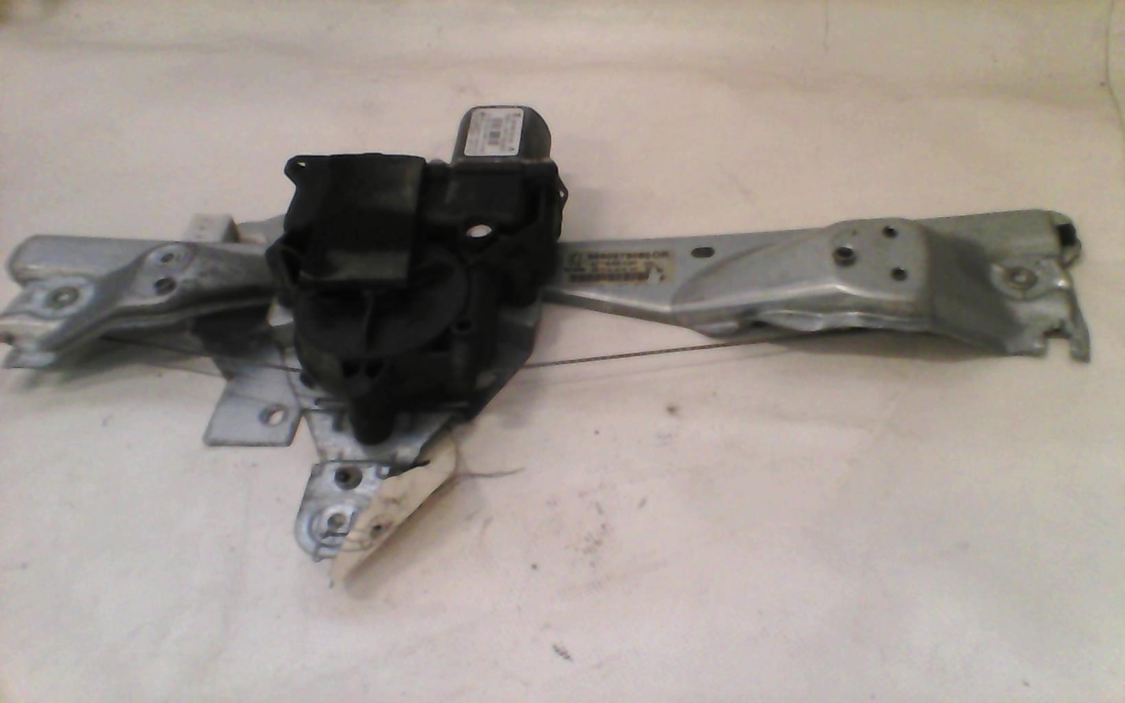 Alzacristalli elettrico posteriore sinistro PEUGEOT 308 1 SW PHASE 1 BREAK Diésel - 1