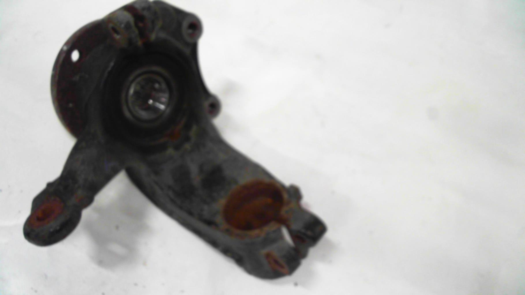 Fuso a snodo anteriore destro PEUGEOT 2008 1 PHASE 2 Gasolina - 1