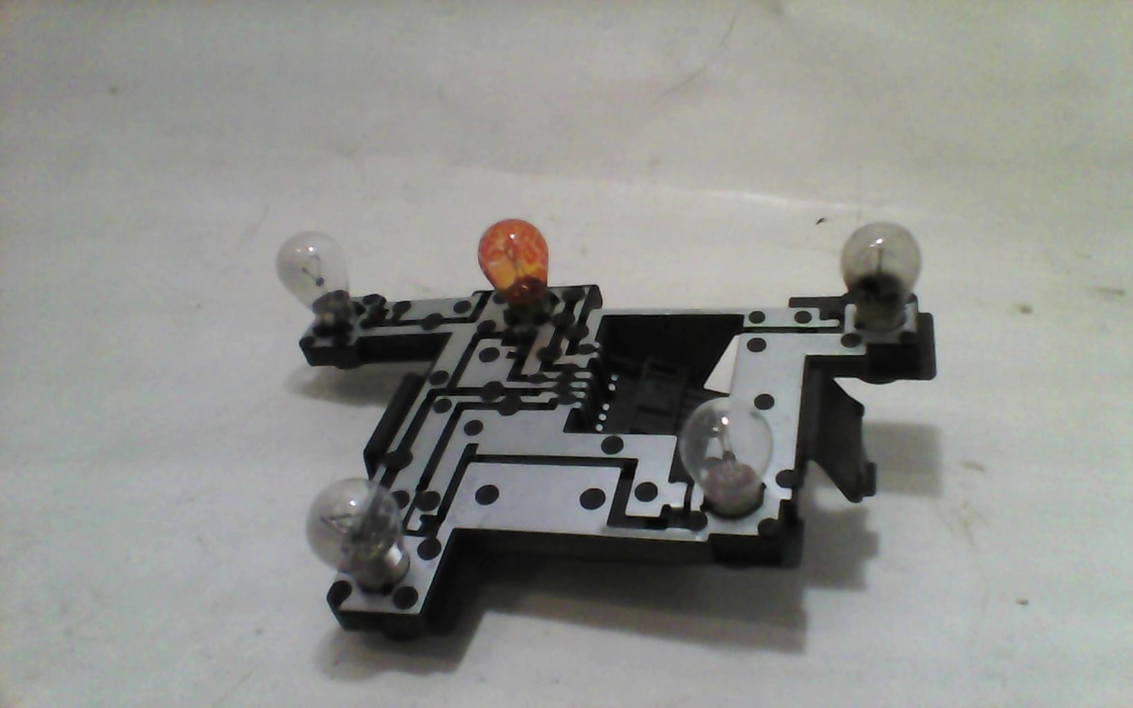 Base portalampade fanale posteriore sinistro FORD MONDEO 1 PHASE 2 Gasolina - 1