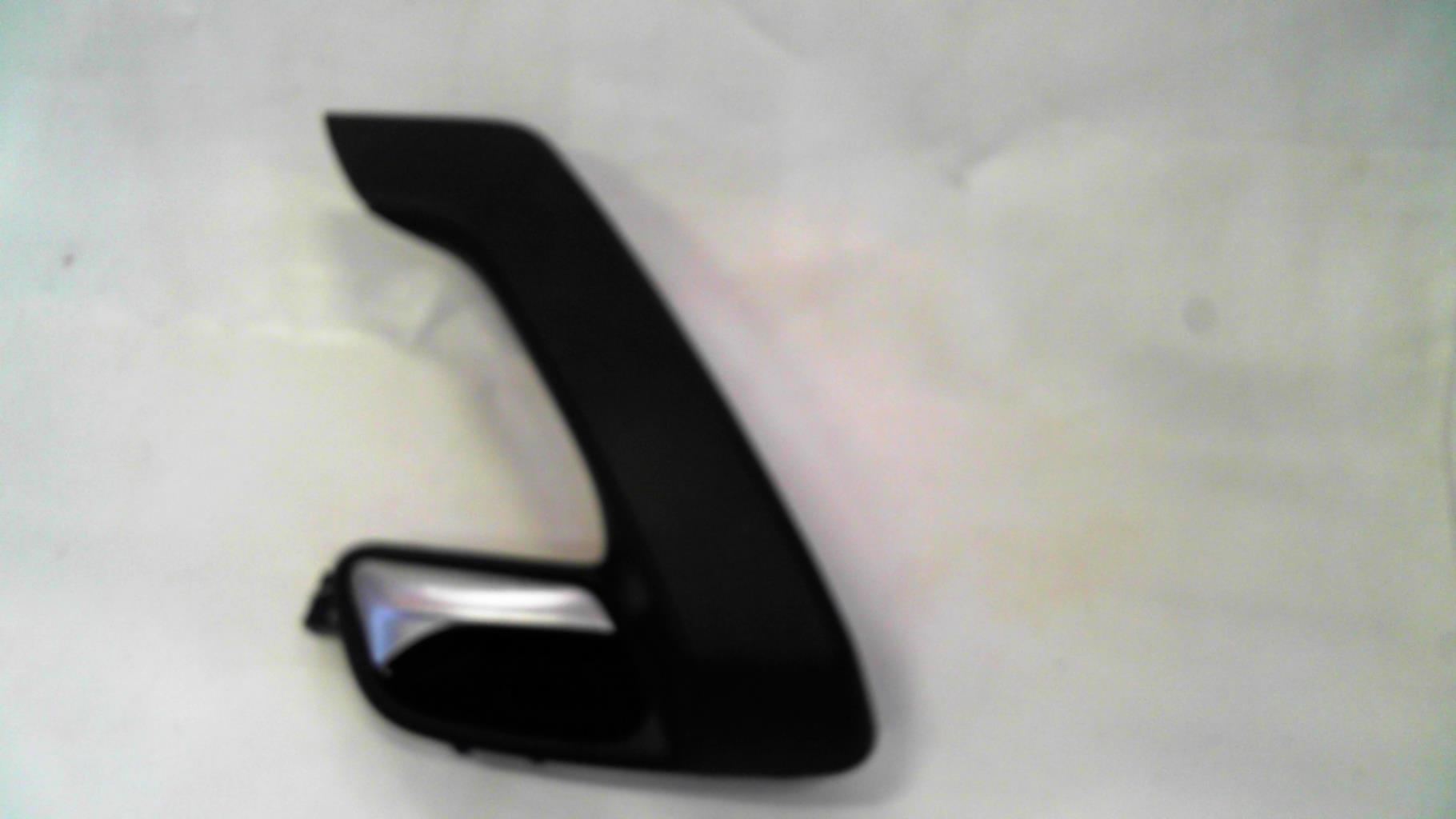 Maniglia interna posteriore destra VOLKSWAGEN POLO 5 PHASE 1 Diésel - 1