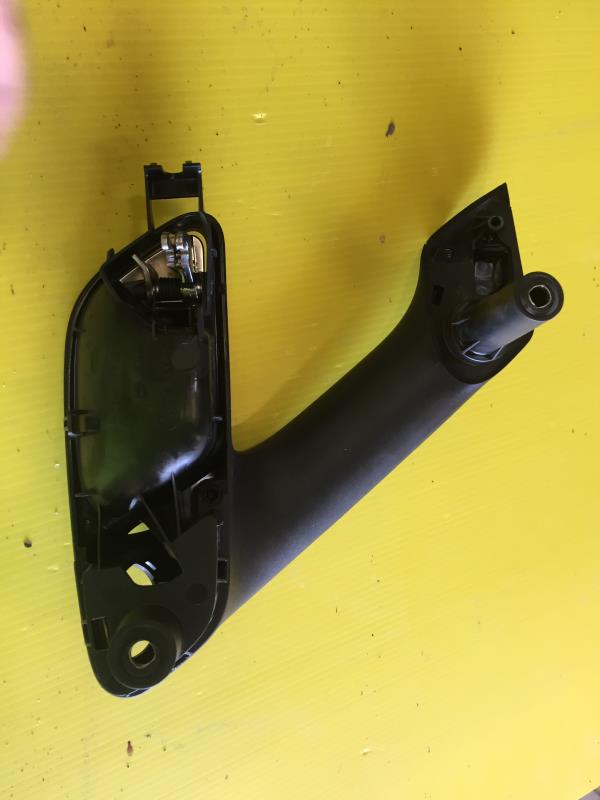Maniglia interna anteriore sinistra VOLKSWAGEN POLO 5 PHASE 1 Gasolina - 1