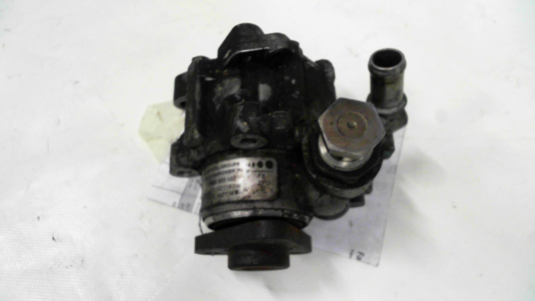 Pompe de direction AUDI A4 2 AVANT PHASE 2 BREAK Diesel - 1