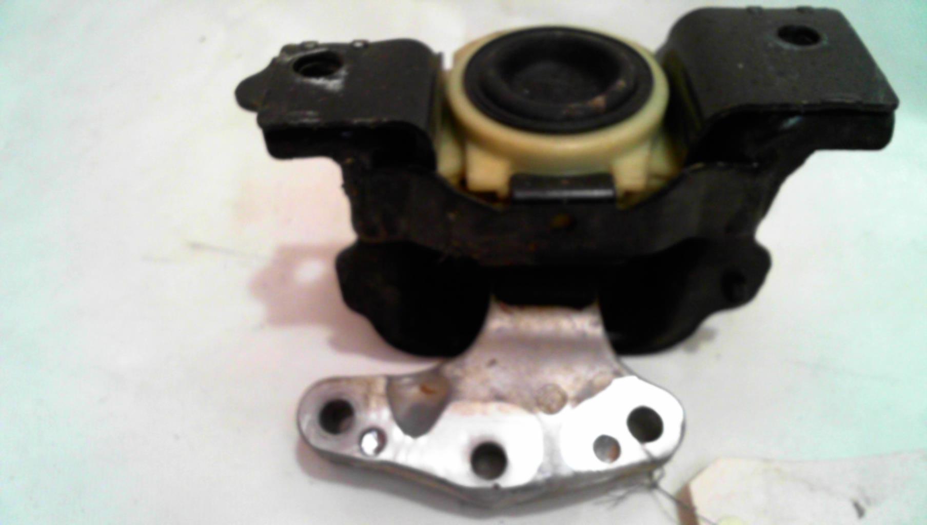 Supporto motore destro CITROEN DS3  - 1