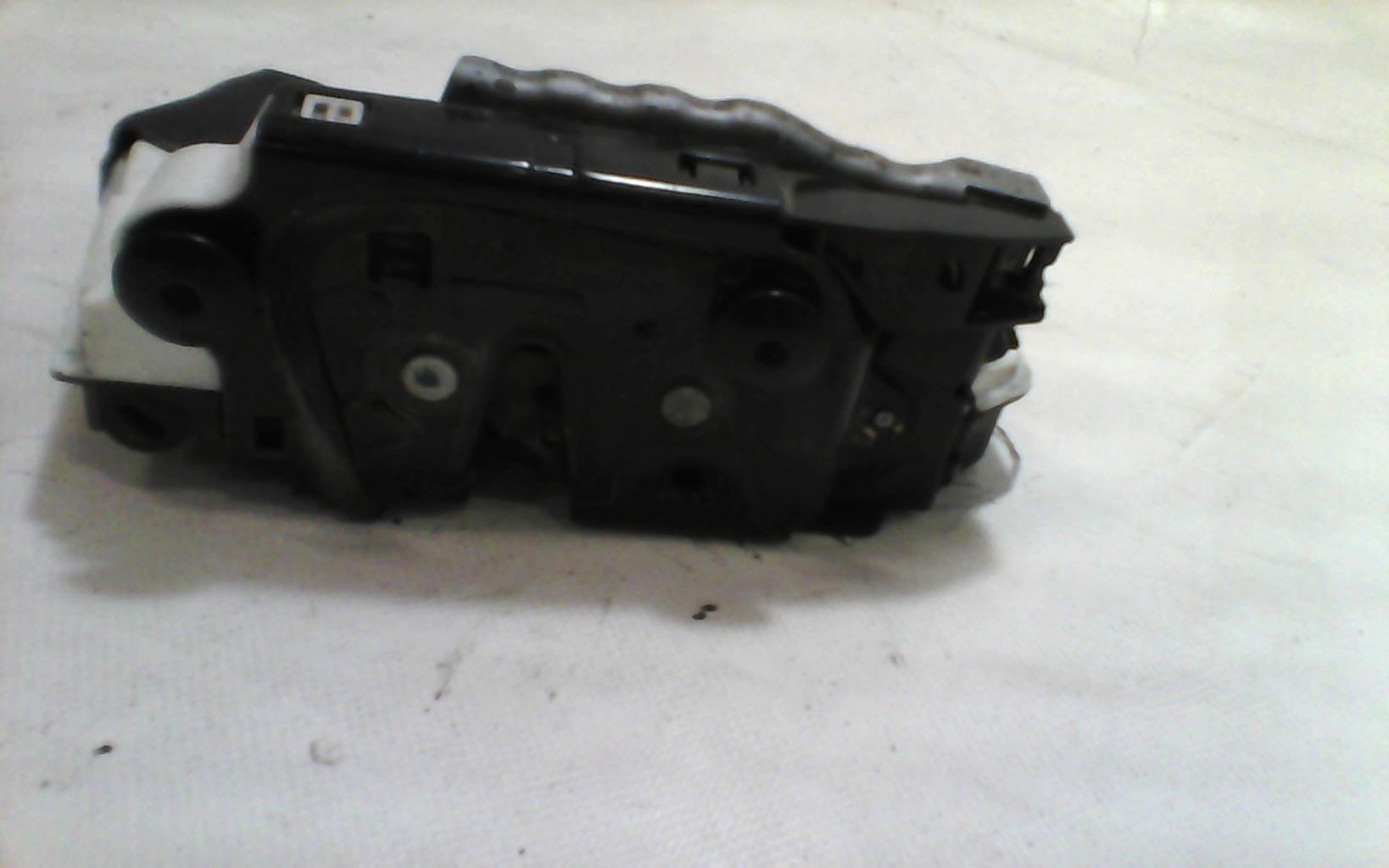 Serratura anteriore destra VOLKSWAGEN POLO 5 PHASE 1 Gasolina - 1