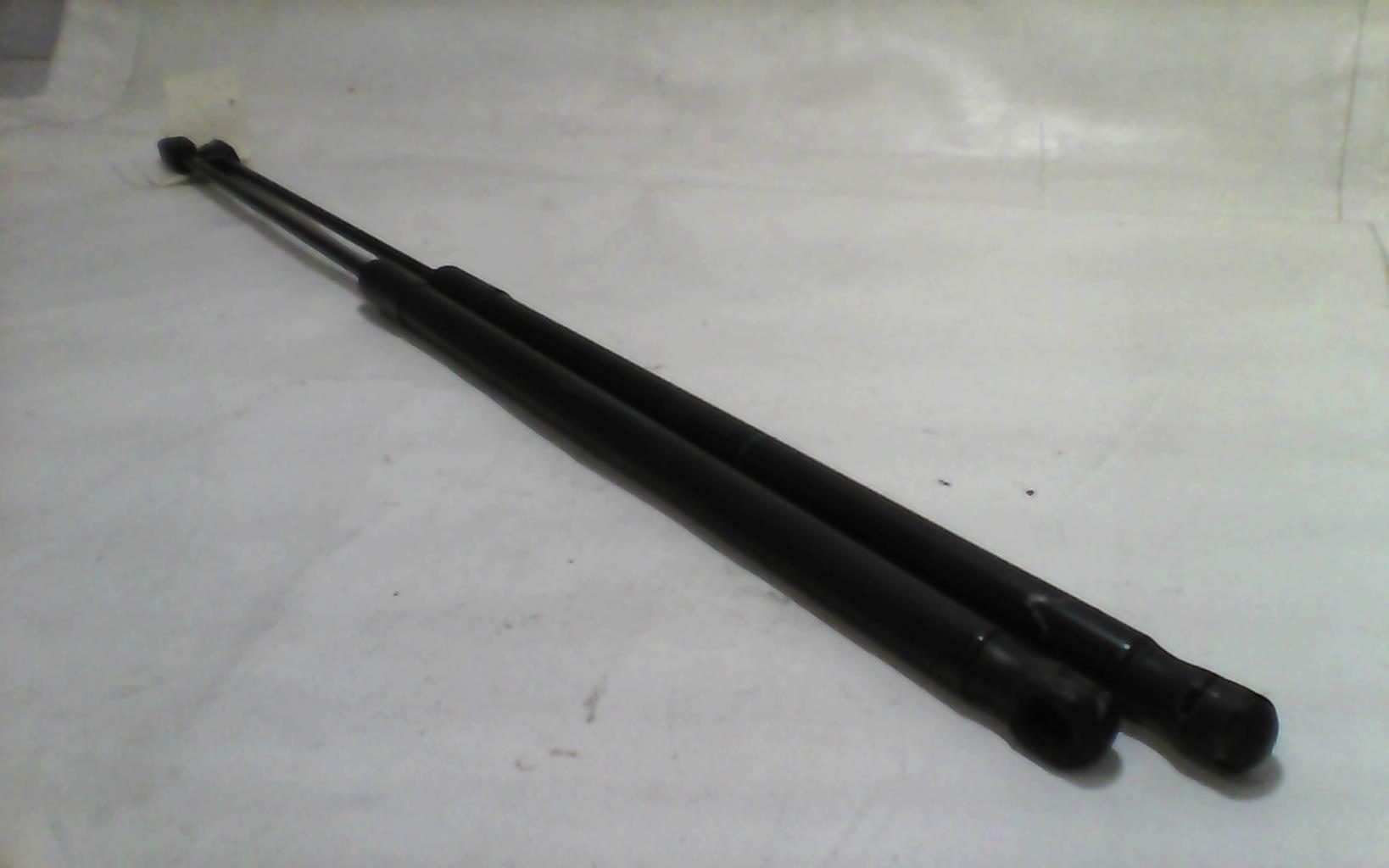 Verin de coffre RENAULT MEGANE 3 PHASE 1 COUPE Essence - 1