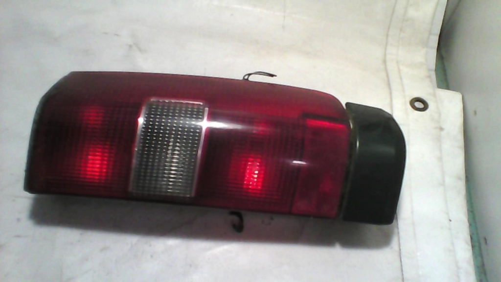 Fanale posteriore principale destro (luci) VOLVO V 70 1 PHASE 1 BREAK Diésel - 1