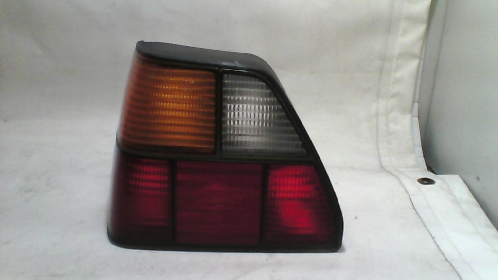 Fanale posteriore principale sinistro (luci) VOLKSWAGEN GOLF 2 Gasolina - 1