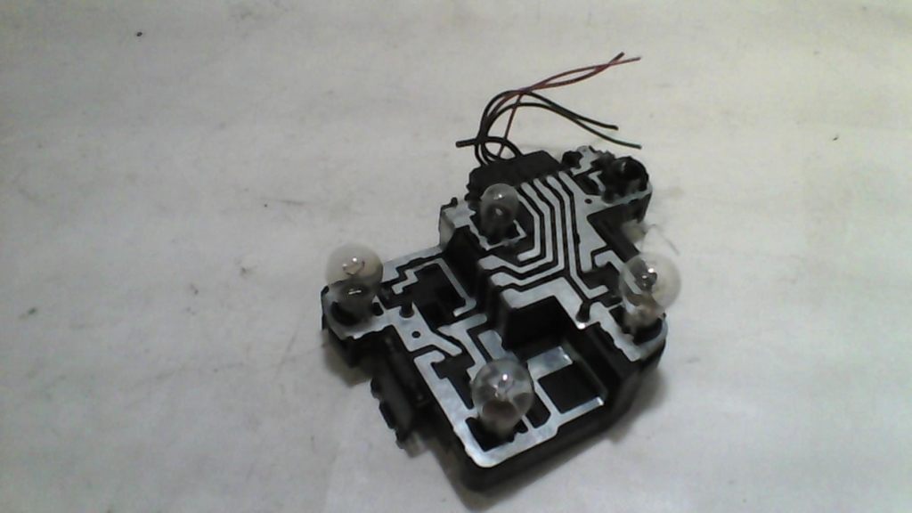 Base portalampade fanale posteriore destro VOLKSWAGEN GOLF 2 Gasolina - 1