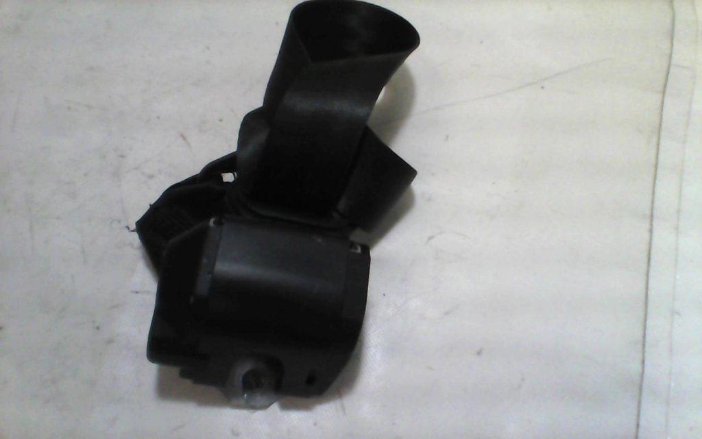 Cintura di sicurezza posteriore destra VOLKSWAGEN POLO 4 PHASE 2 Diésel - 1