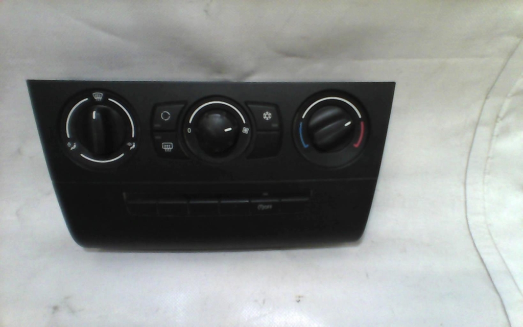 Commande chauffage BMW SERIE 1 E87 PHASE 2 Diesel - 1