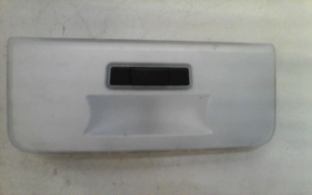 Eclairage de plafonnier BMW SERIE 1 E87 PHASE 2 Diesel - 1