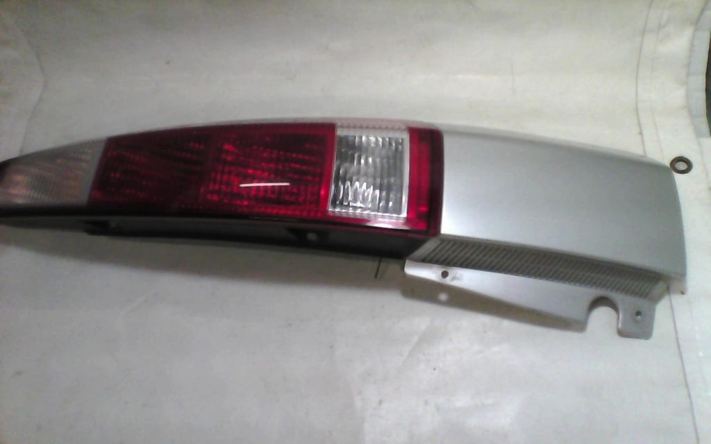Fanale posteriore principale destro (luci) OPEL MERIVA A PHASE 1 Diésel - 1