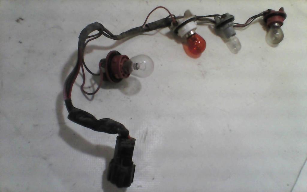 Base portalampade fanale posteriore sinistro HYUNDAI SATELLITE 2 Diésel - 1
