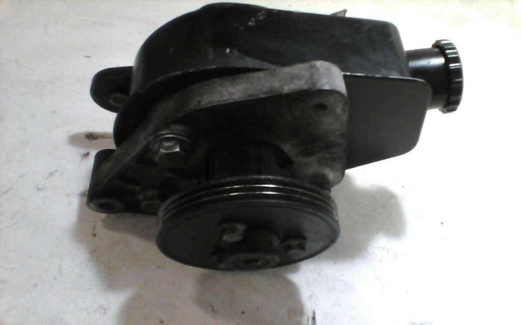 Pompe de direction RENAULT CLIO 1 PHASE 1 Essence - 1