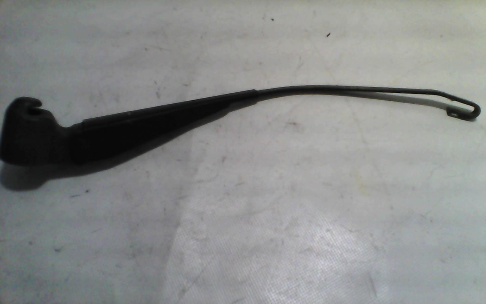 Braccio tergicristallo posteriore destro VOLKSWAGEN TRANSPORTER 4 PHASE 2 Diésel - 1