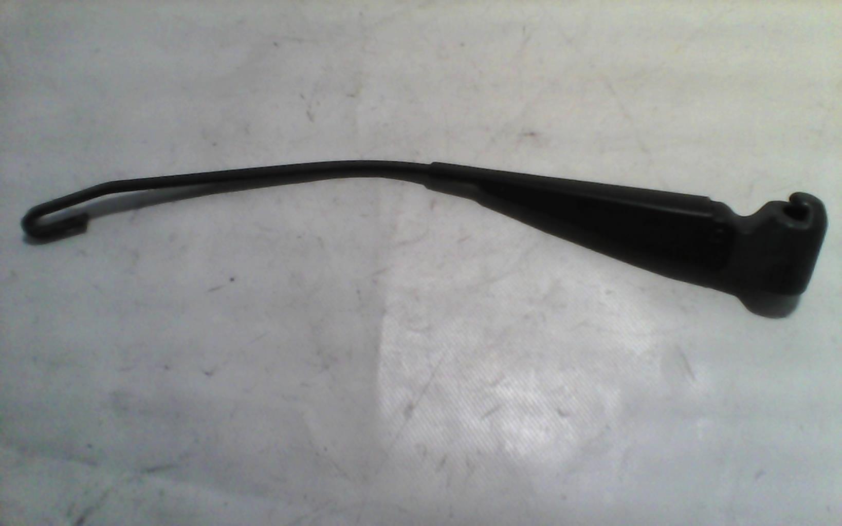 Braccio tergicristallo posteriore sinistro VOLKSWAGEN TRANSPORTER 4 PHASE 2 Diésel - 1