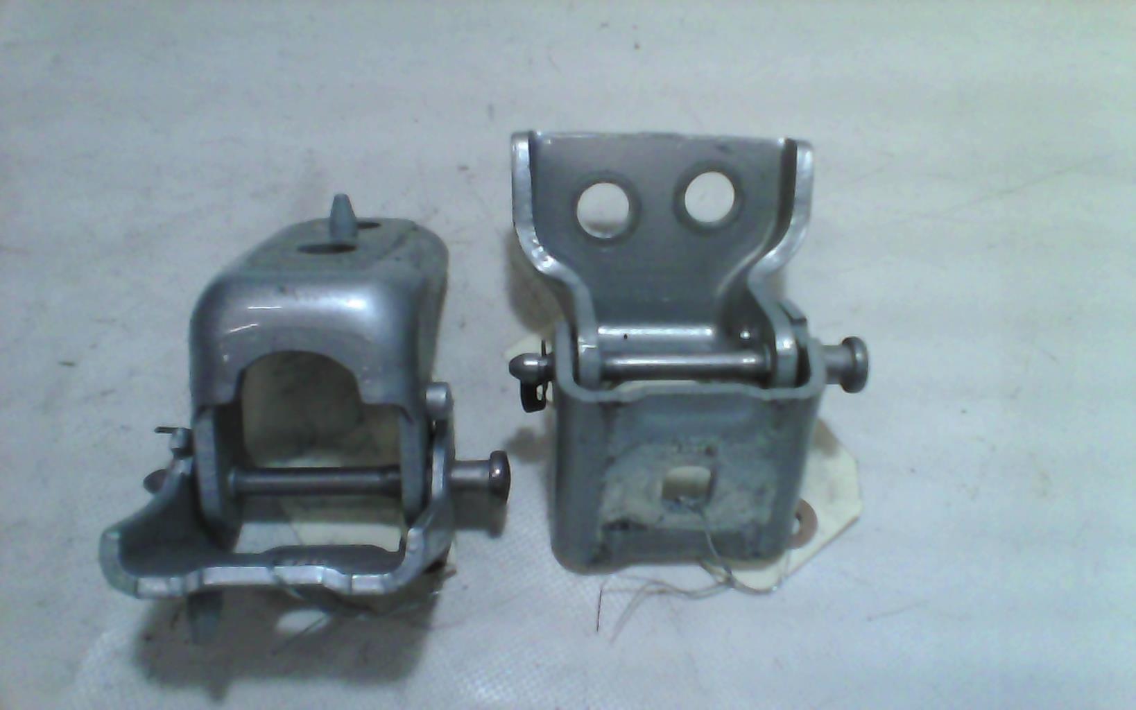 Cerniera portiera posteriore destra CITROEN C3 2 PHASE 1 Diésel - 1