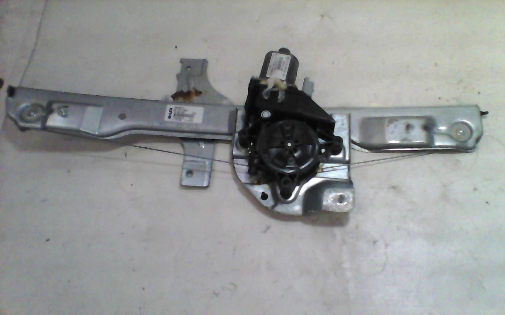 Alzacristalli elettrico anteriore destro PEUGEOT 208 1 PHASE 2 Gasolina - 1