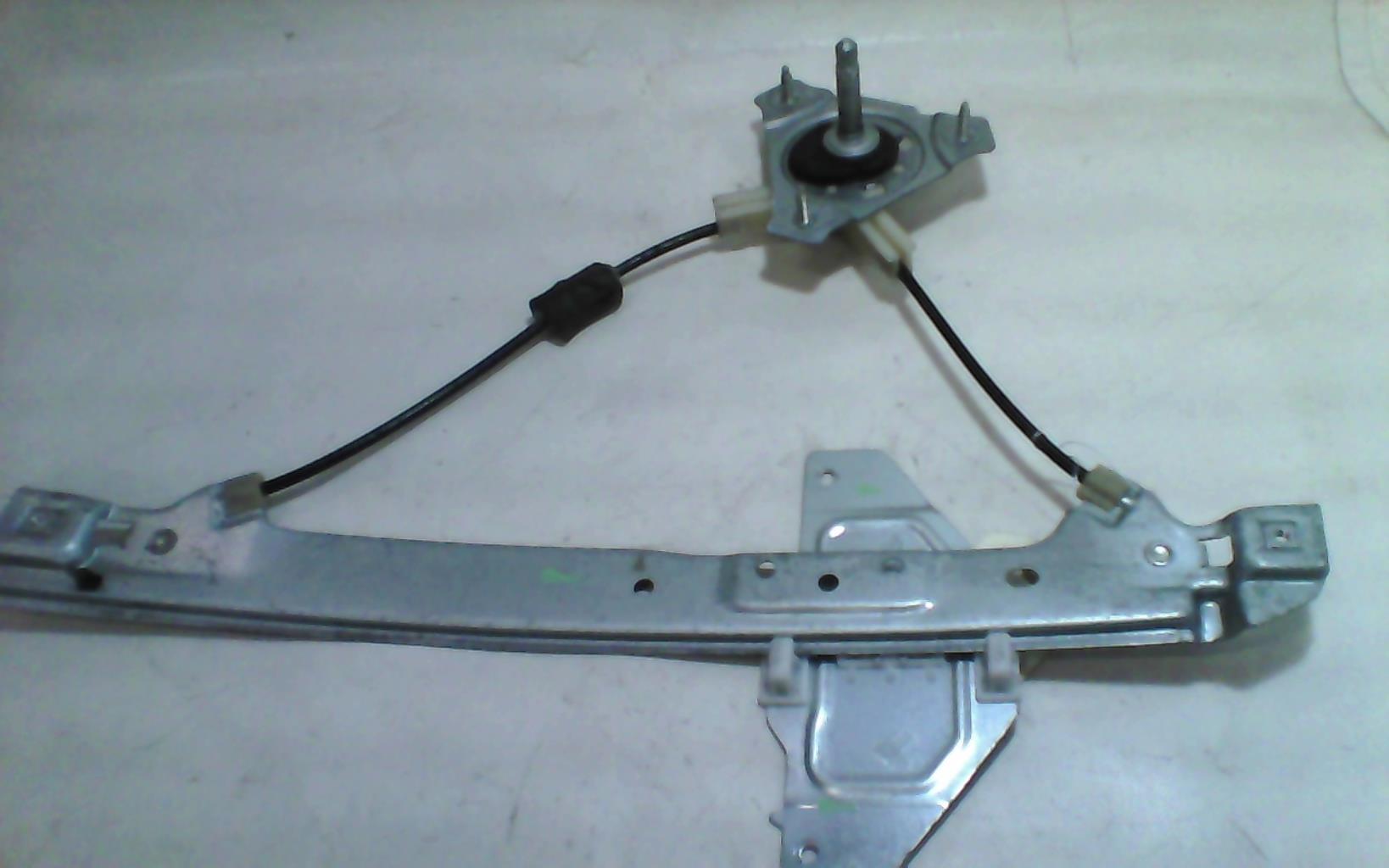 Alzacristalli manuale posteriore sinistro CITROEN C3 2 PHASE 1 Diésel - 1