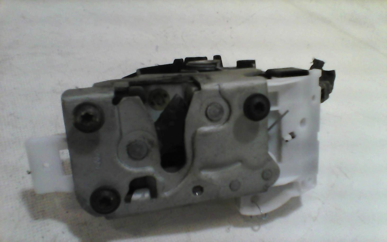 Serratura posteriore sinistra FORD MONDEO 2 BREAK Diésel - 1