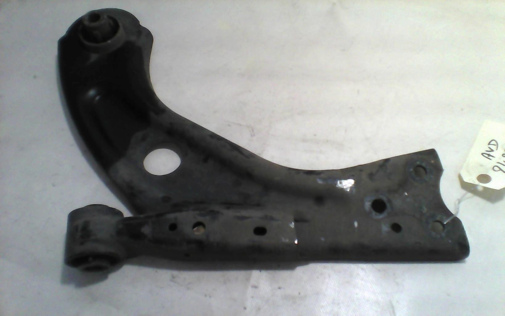 Triangolo inferiore anteriore destro PEUGEOT 308 2 PHASE 1 Diésel - 1