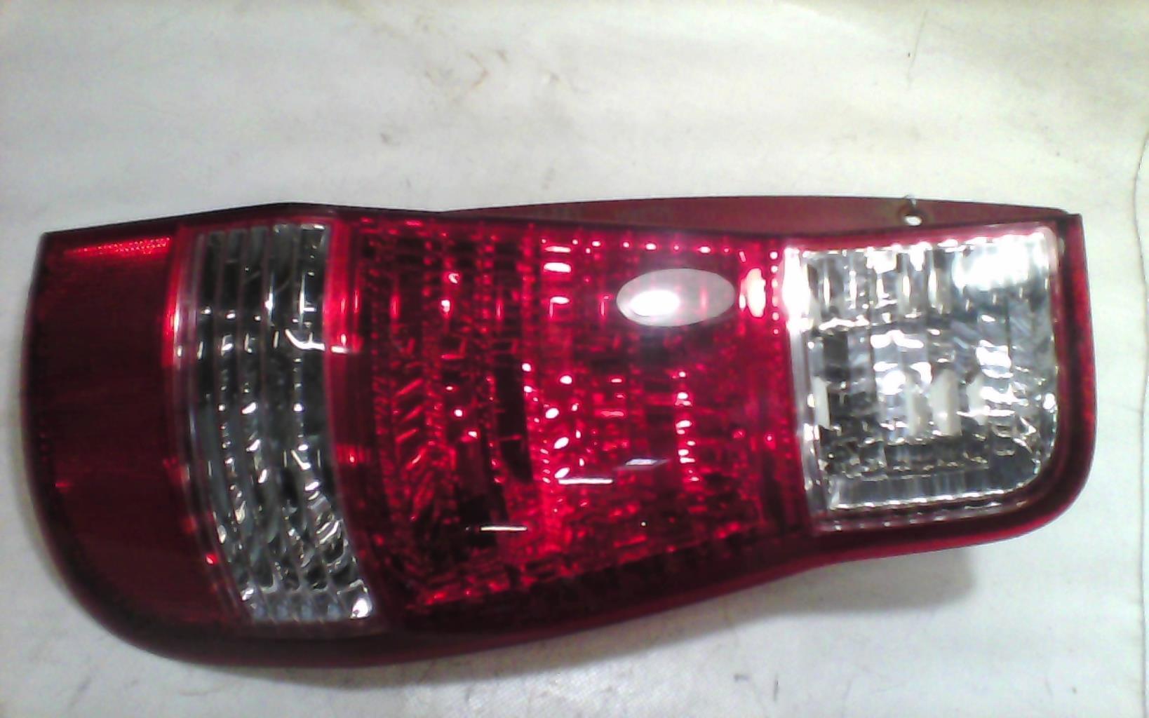 Fanale posteriore principale destro (luci) HYUNDAI MATRIX PHASE 1 Gasolina - 1