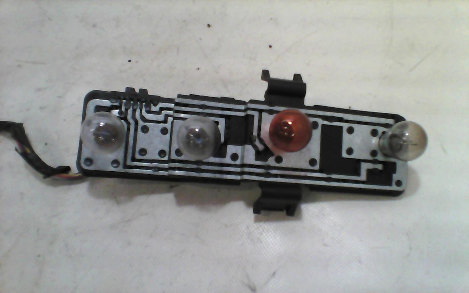 Base portalampade fanale posteriore destro CITROEN XSARA PICASSO PHASE 1 Diésel - 1