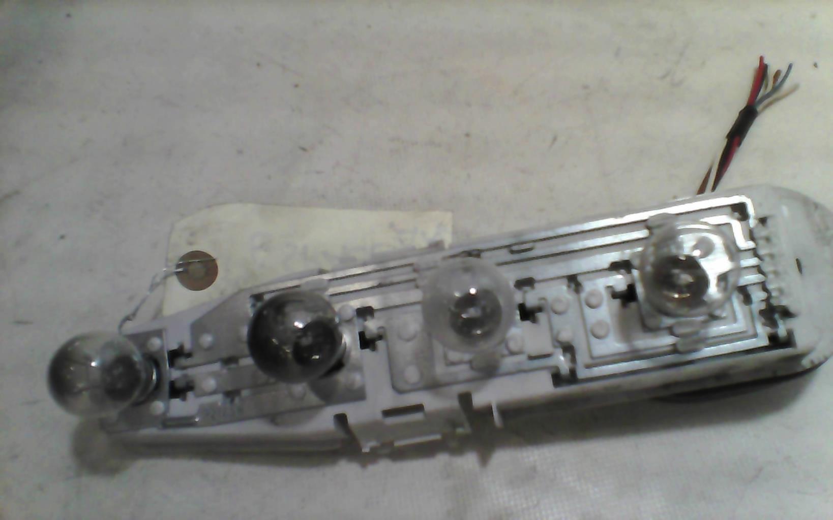 Base portalampade fanale posteriore sinistro RENAULT ESPACE 2 PHASE 1 Diésel - 1
