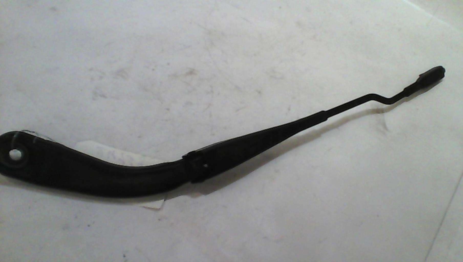 Braccio tergicristallo anteriore sinistro BMW SERIE 1 F20 PHASE 1 Diésel - 1
