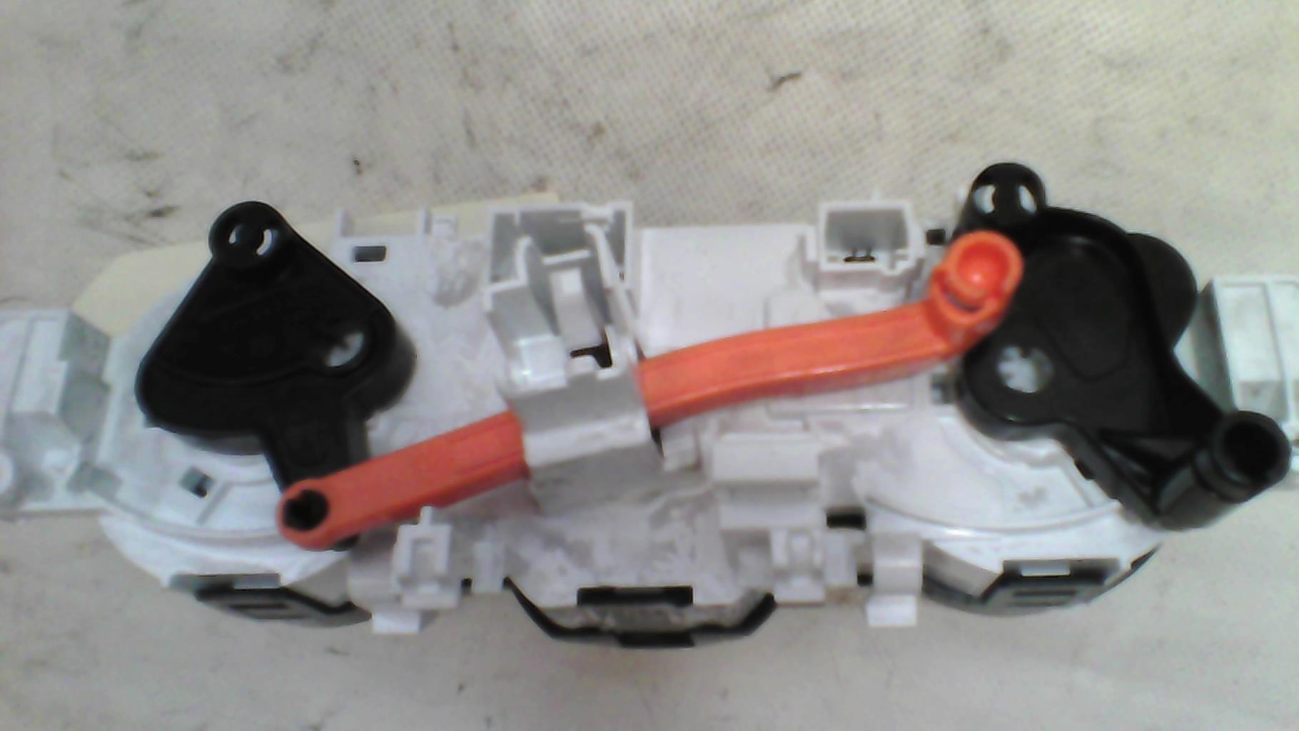 Commande chauffage PEUGEOT 208 PHASE 2 Diesel - 1